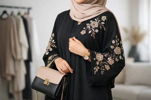 Bestickte Abaya richtig kombinieren