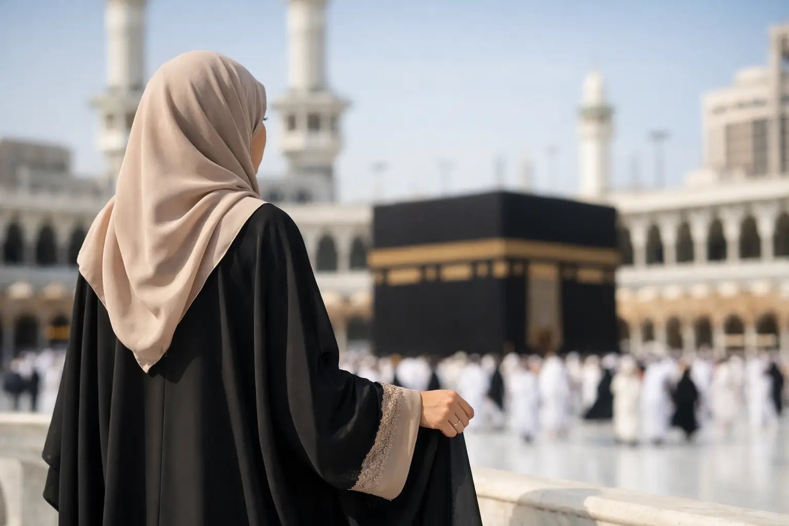 Welche Abaya für Umrah? Stilvoll und passend
