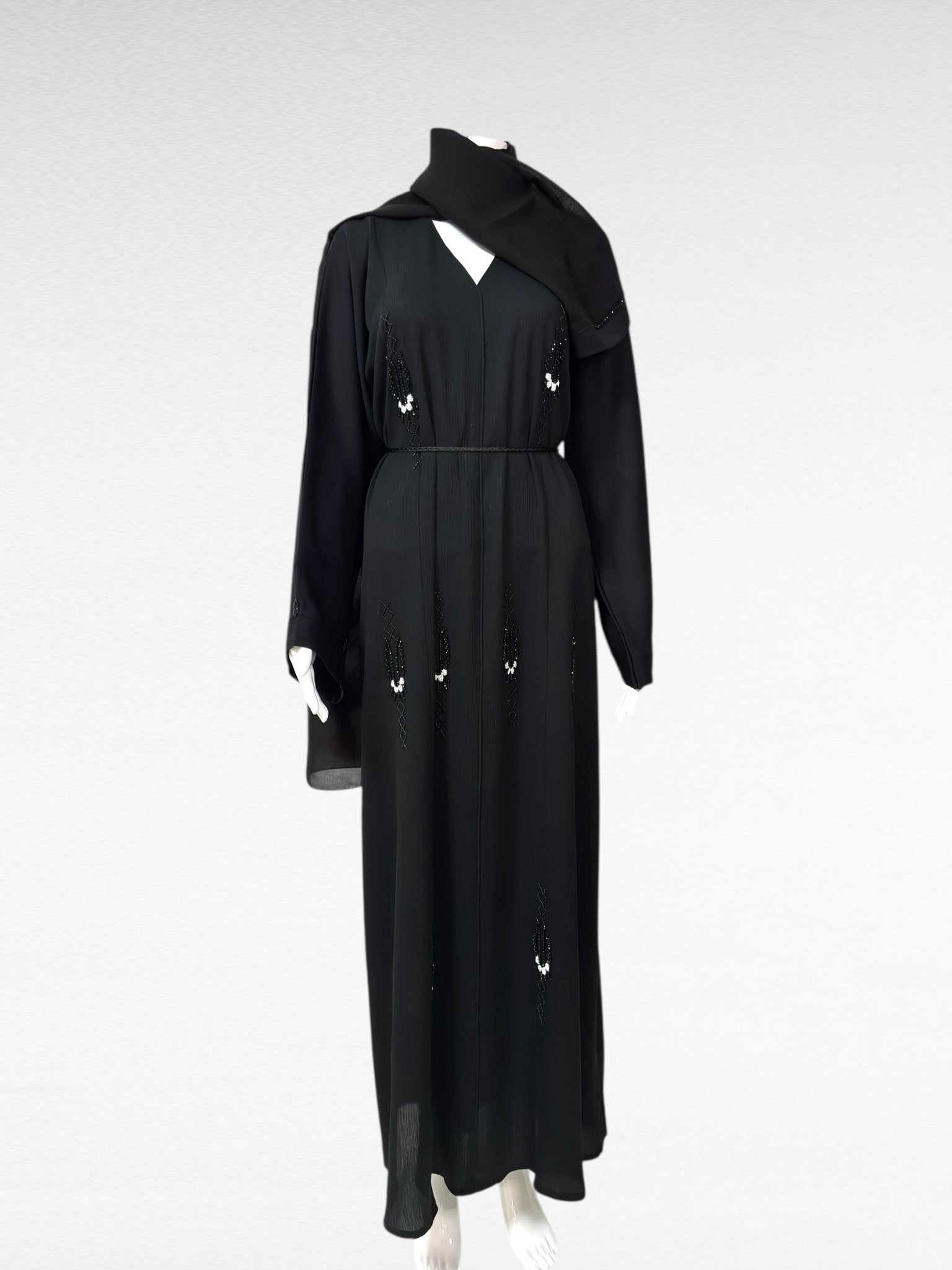 Elegante Abaya in Schwarz mit kunstvollen Details - Abaya Couture