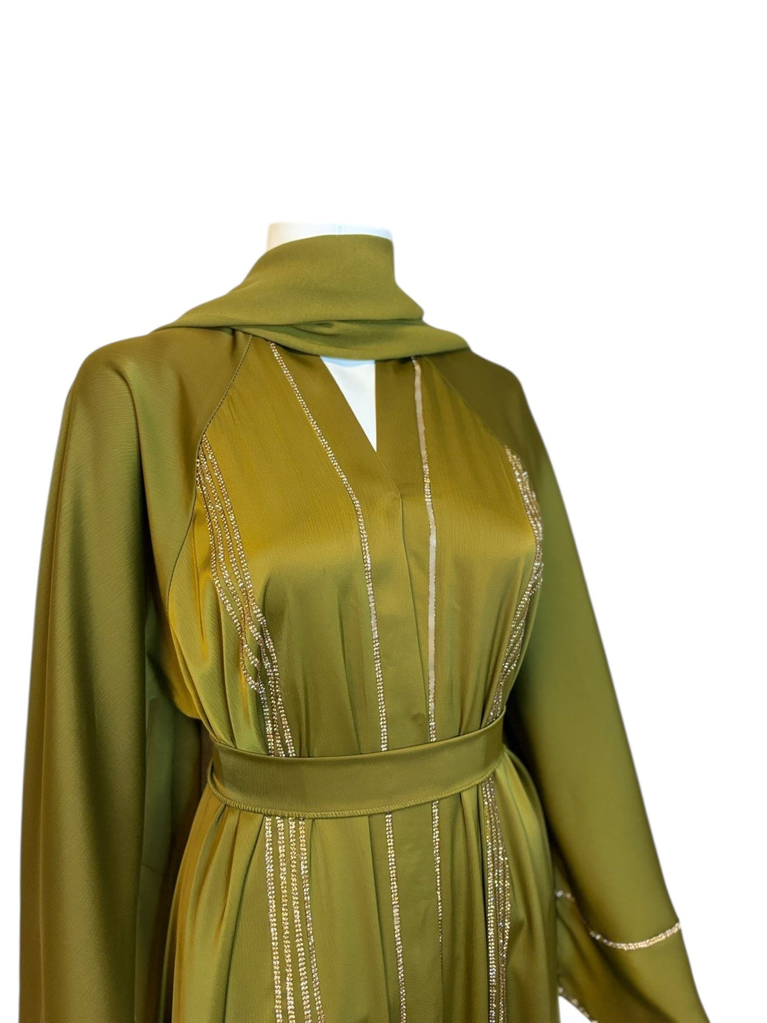 Elegante Olivgrüne Abaya mit Glitzerakzenten und Passendem Schal - Abaya Couture