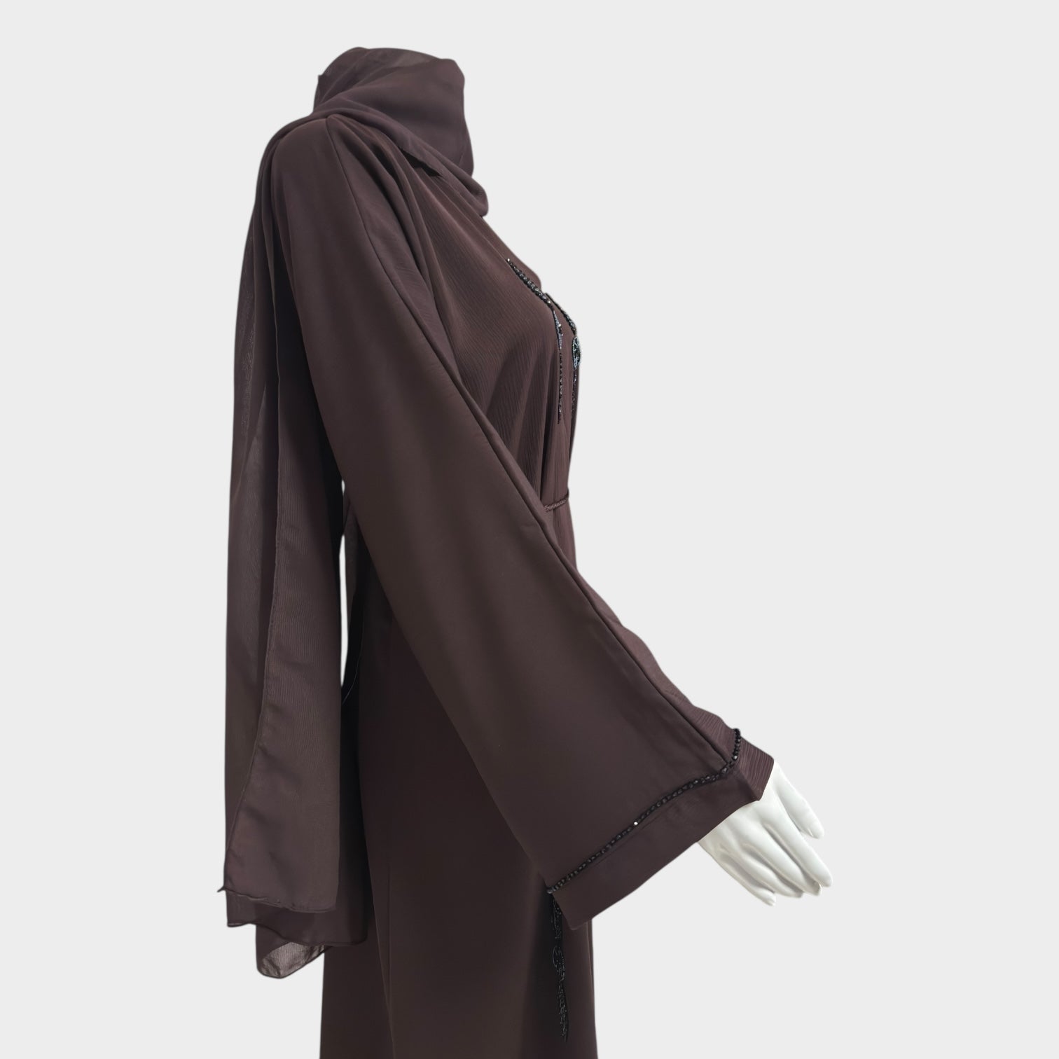 Elegante Schokoladen - Abaya mit Perlenapplikationen - Abaya Couture