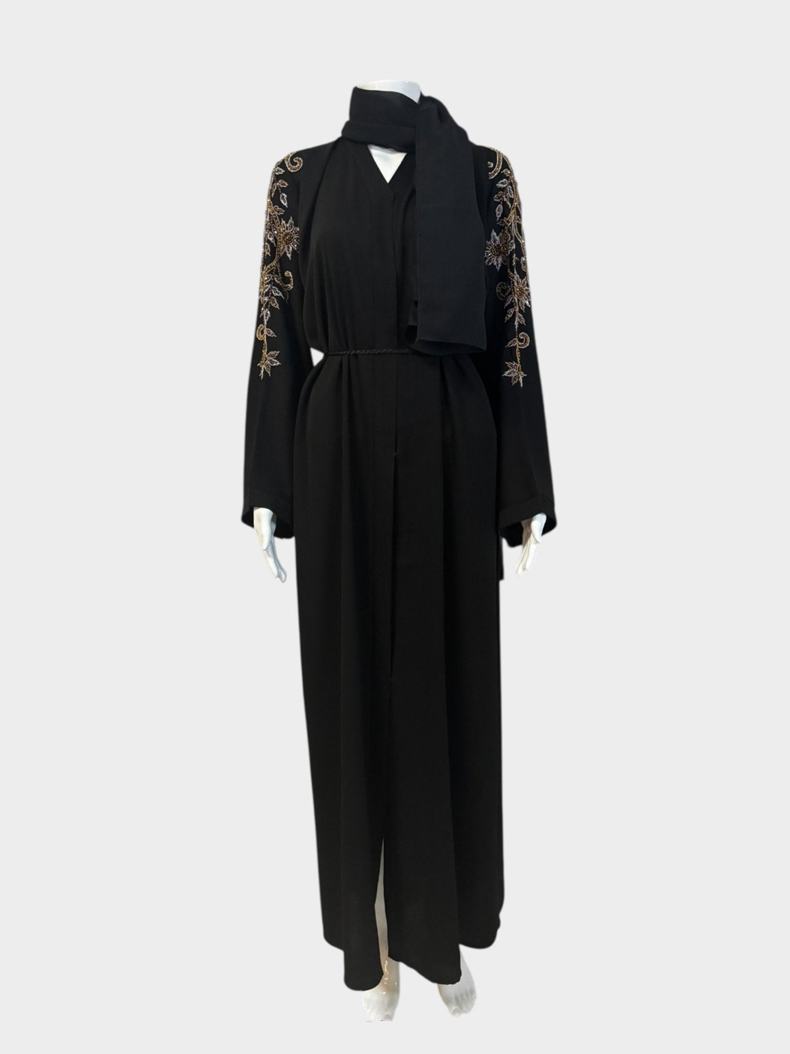 Elegante schwarze Abaya mit goldener Stickerei - Abaya Couture
