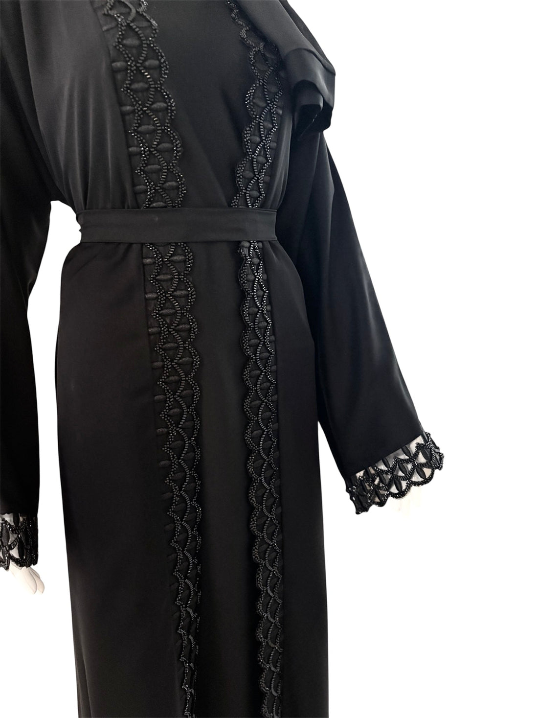 Elegante Zweiteilige Schwarze Abaya mit Hijab und Gürtel - Abaya Couture