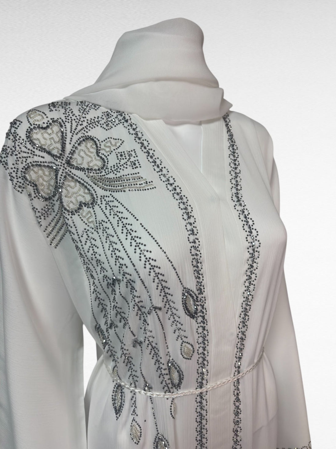 Luxuriöse Abaya in strahlendem Weiß - Abaya Couture