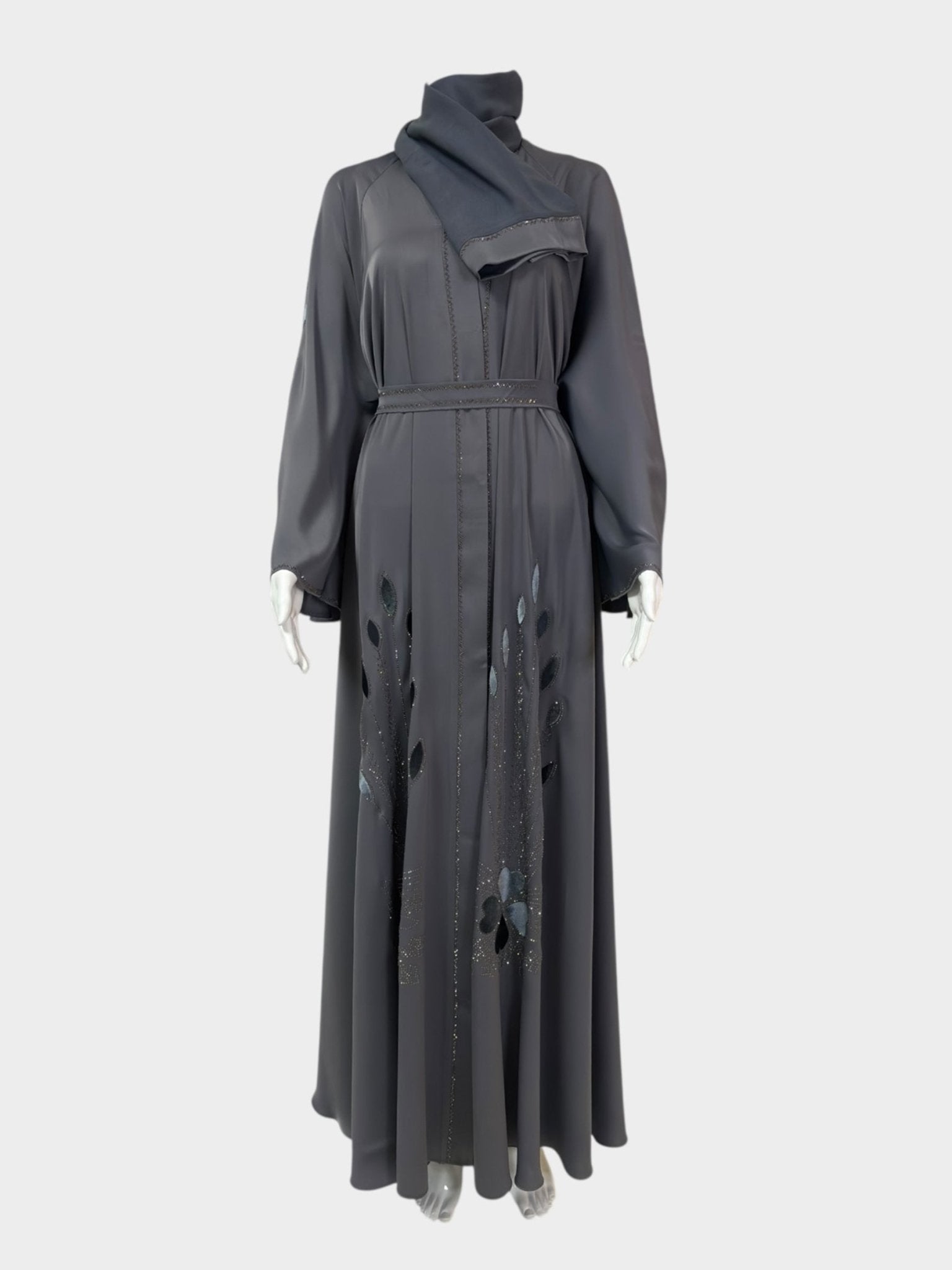 Luxus - Grau Abaya mit floralen Cut - Outs - Abaya Couture